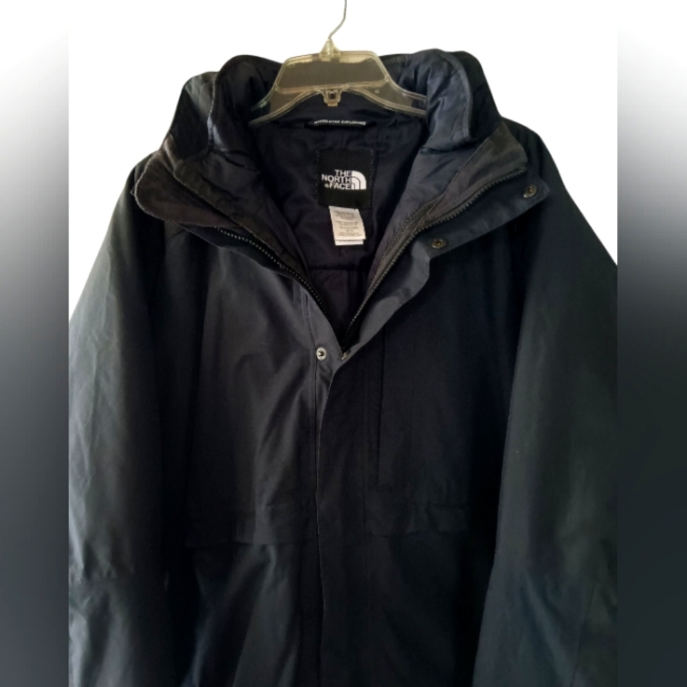 The North Face Men’s Jacket Black Removable Hood. 2-1 Lining / Jacket Removable - Picture 6 of 8